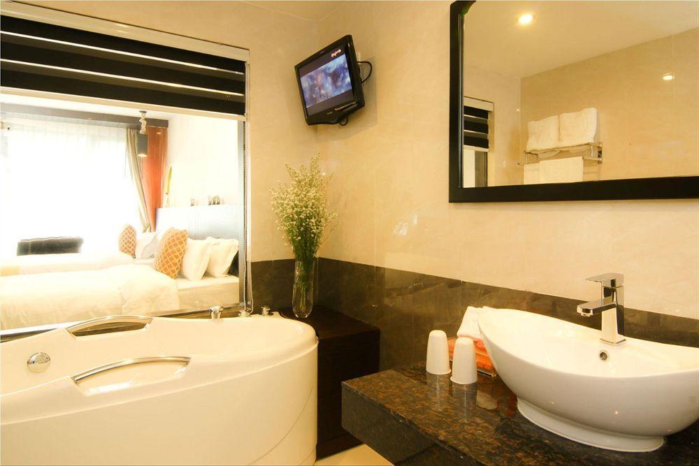 Rashmi'S Plaza Hotel Vientiane Exterior photo