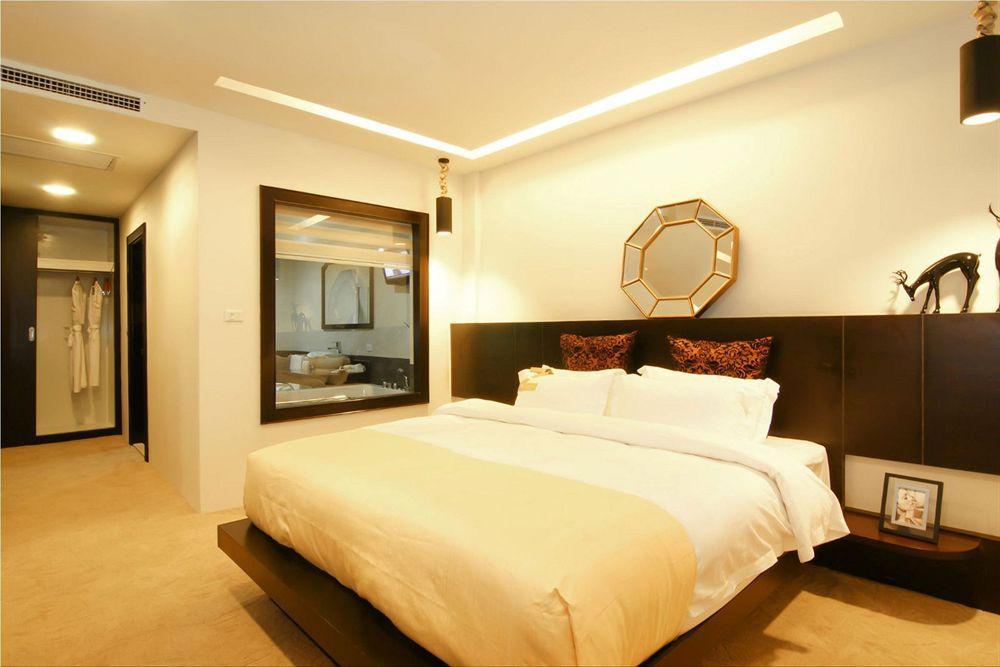 Rashmi'S Plaza Hotel Vientiane Exterior photo
