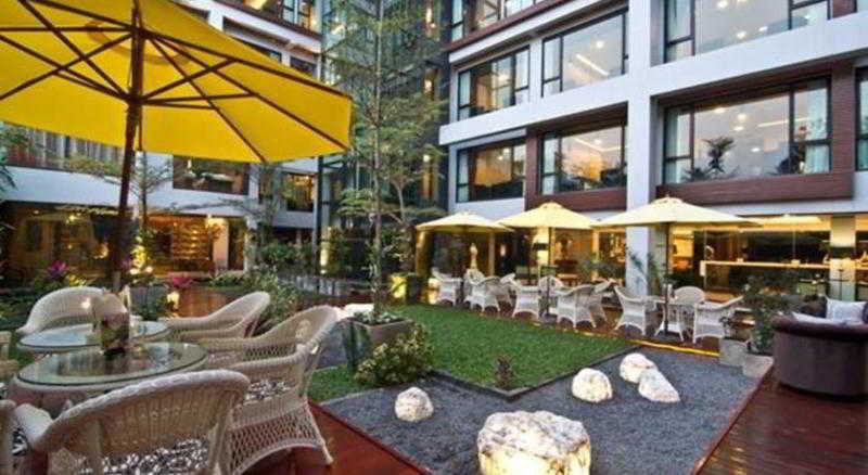 Rashmi'S Plaza Hotel Vientiane Exterior photo