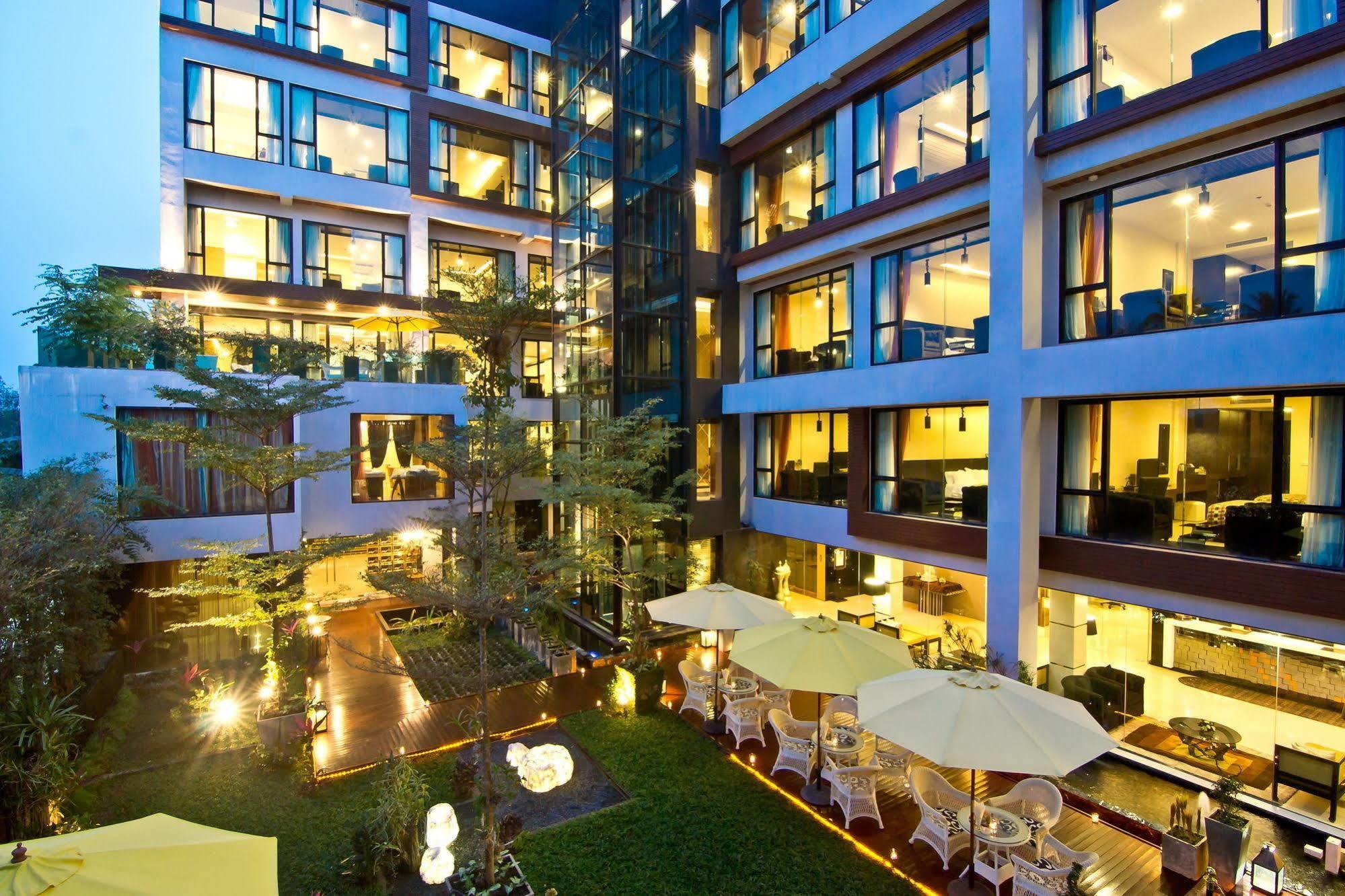 Rashmi'S Plaza Hotel Vientiane Exterior photo